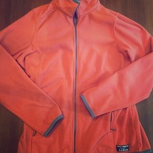 Women’s LLbean fleece jacket